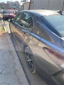 تۆیۆتا کامری